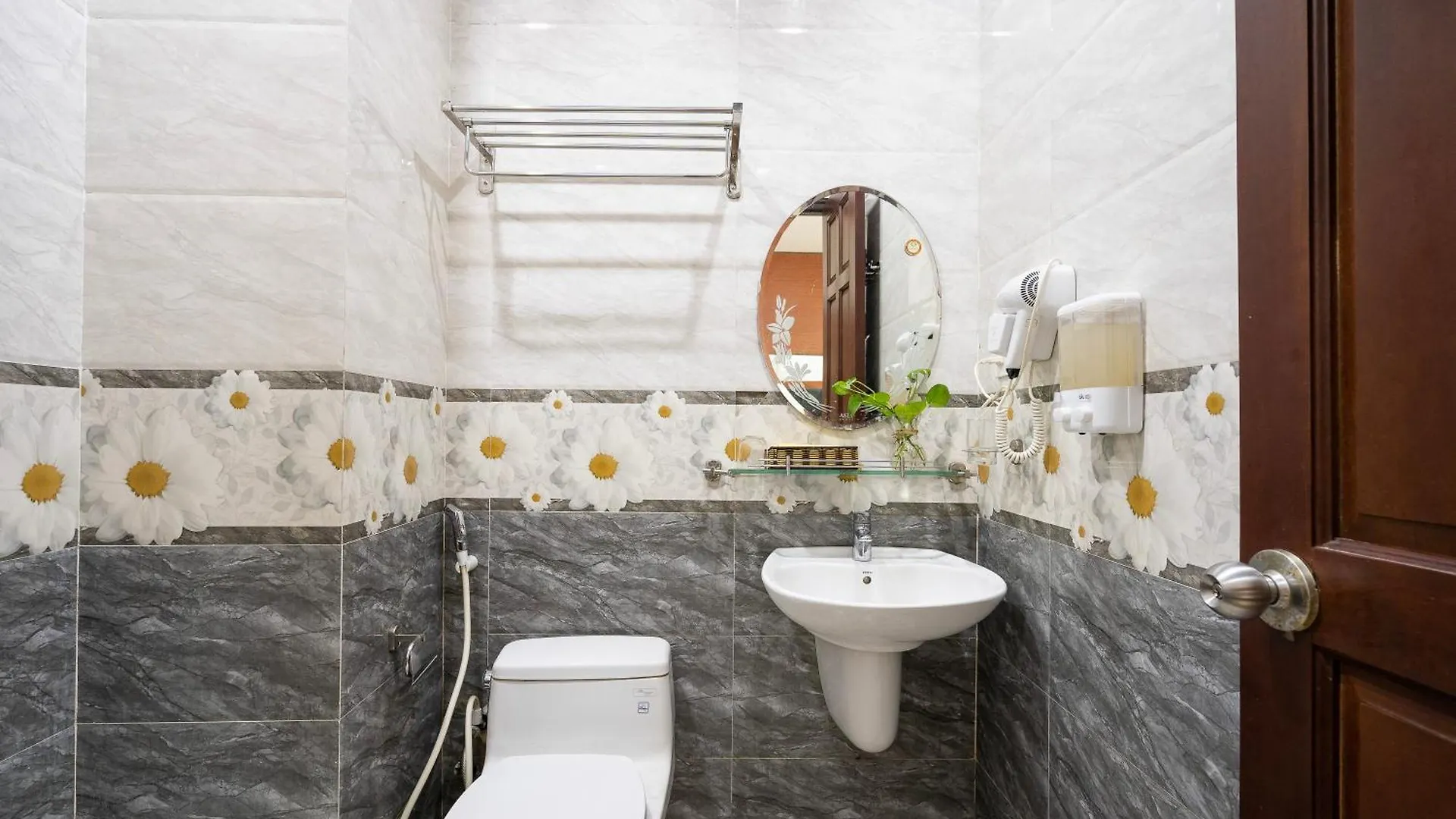 Value Hotel Ho Chi Minh City